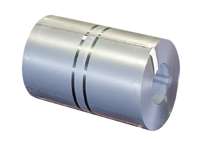 コイル状の鋼板を仕入れ